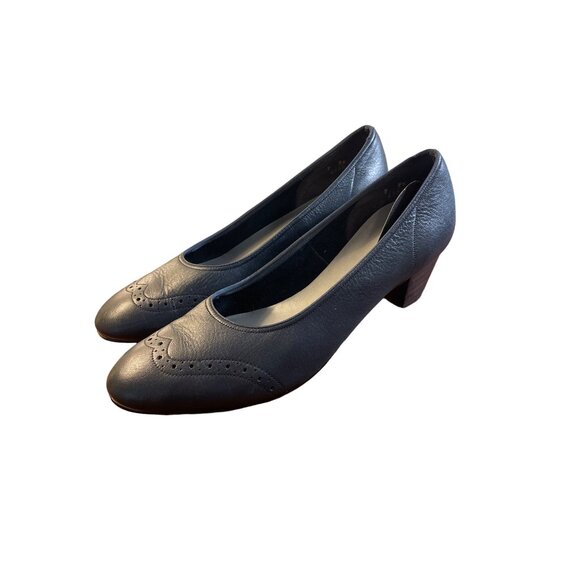 Naturalizer Faye Style Navy Leather Low Heel Classic Round Toe Pumps Sz 9 - Picture 1 of 9